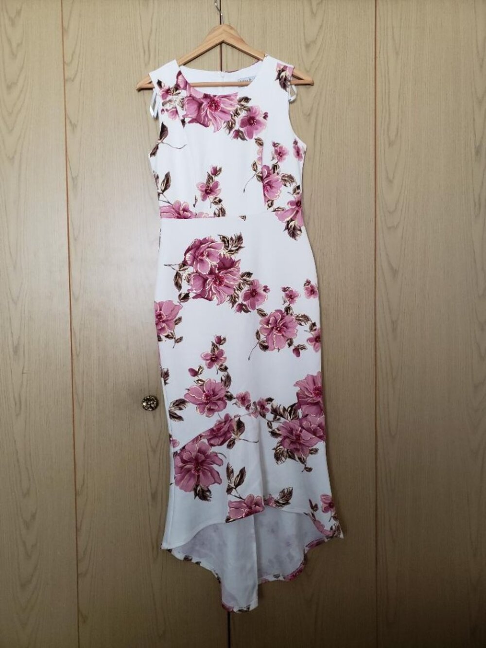 Alexa B floral size 4 petite